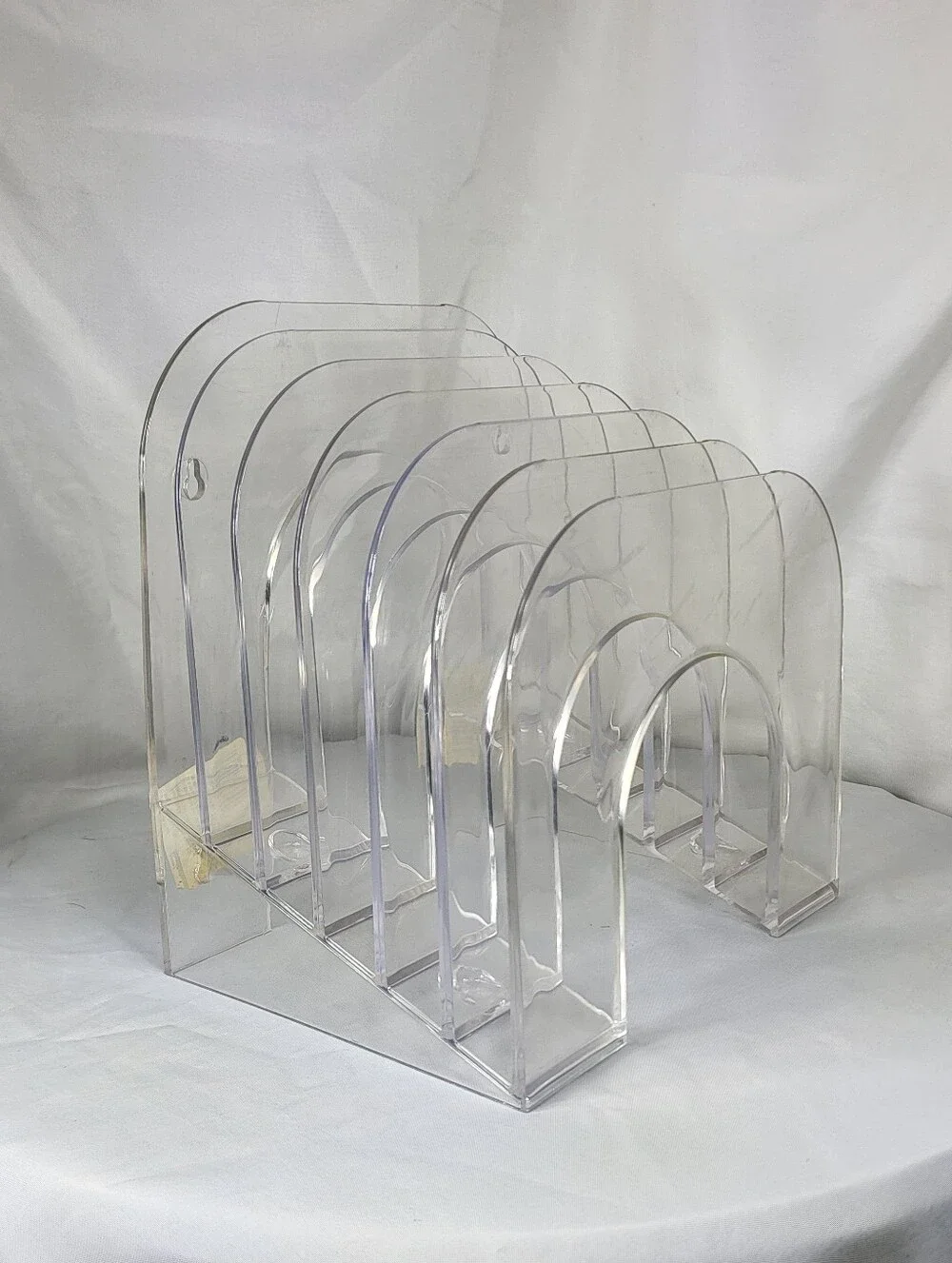 Rubbermaid clear acrylic